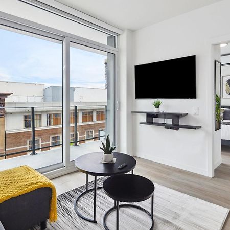 Brand New City Apt In Downtown 溫哥華 外观 照片